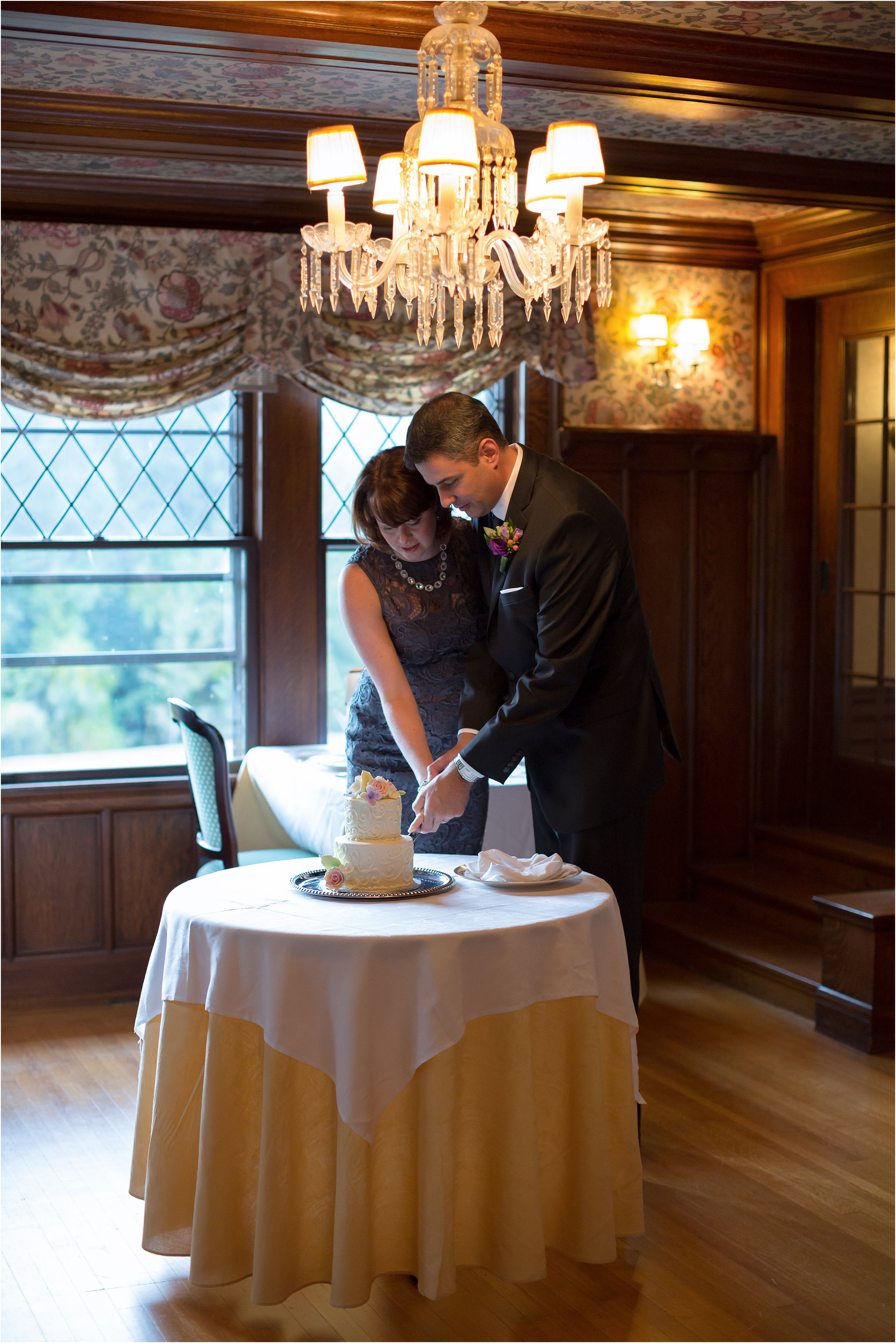 Cake cutting