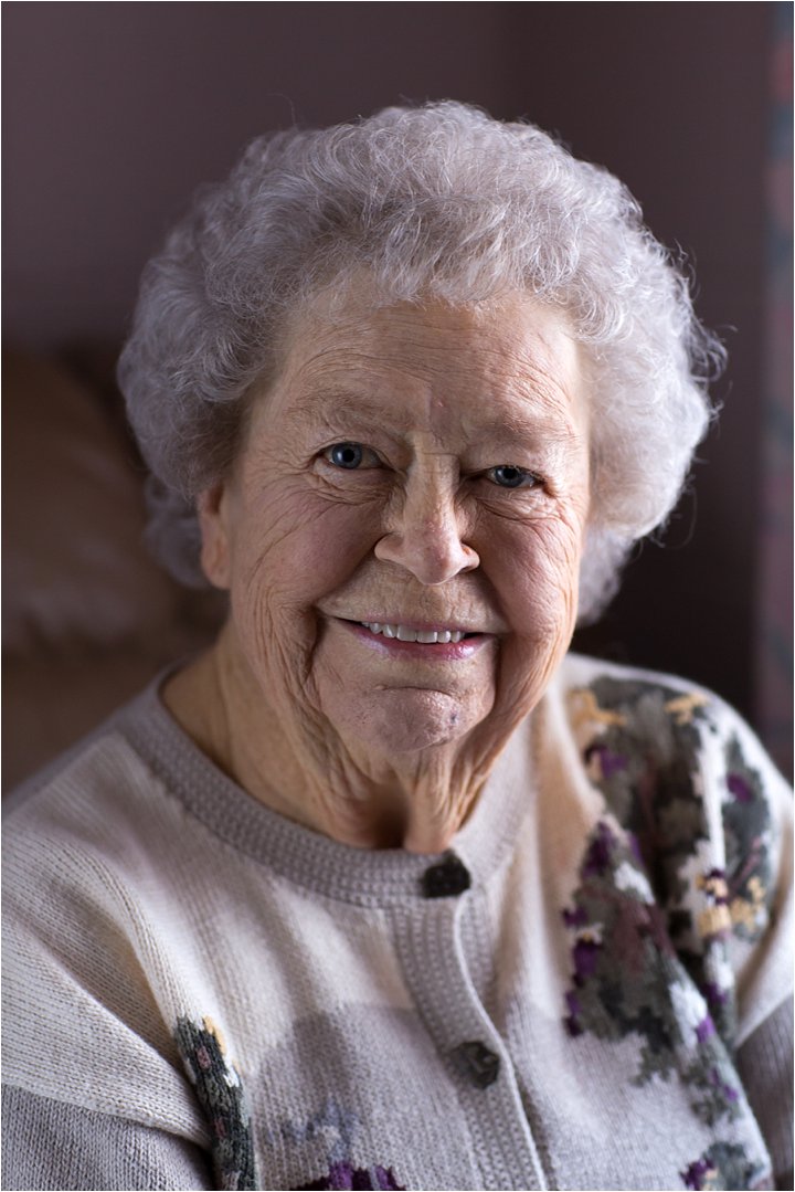 NH Portrait Photographer - Millie