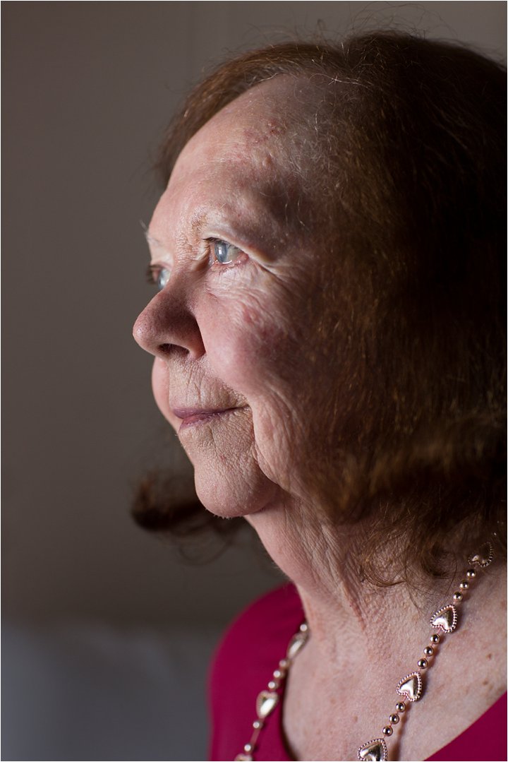 NH Portrait Photography - Lorraine (C) Maundy Mitchell