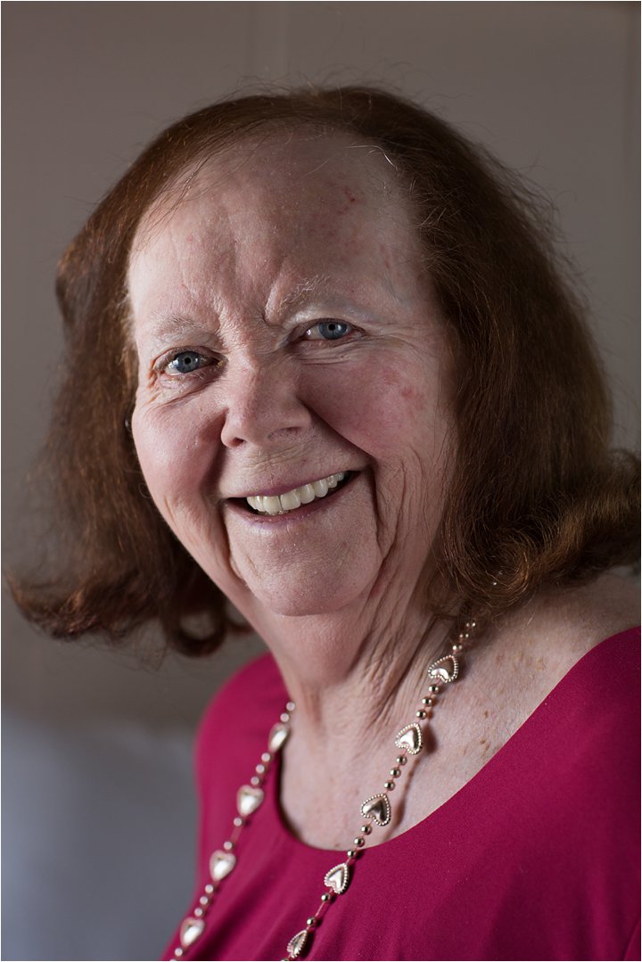 Lorraine (C) Maundy Mitchell