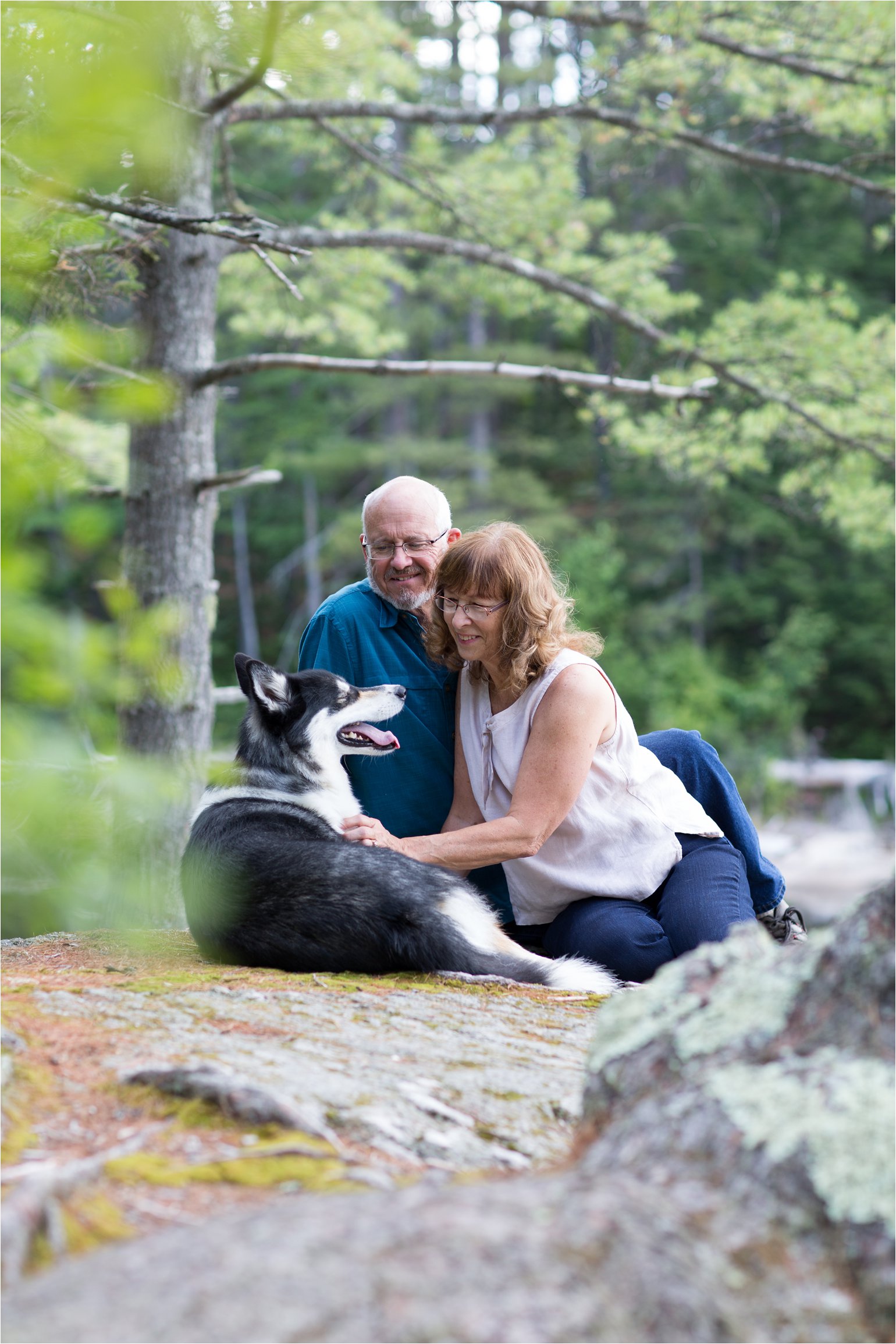 Couple Sitting with Dog (C) Maundy Mitchell