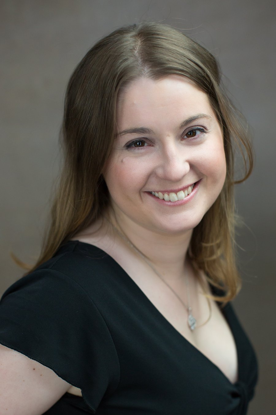 Portrait of Yvonne Plymouth NH_0007.jpg