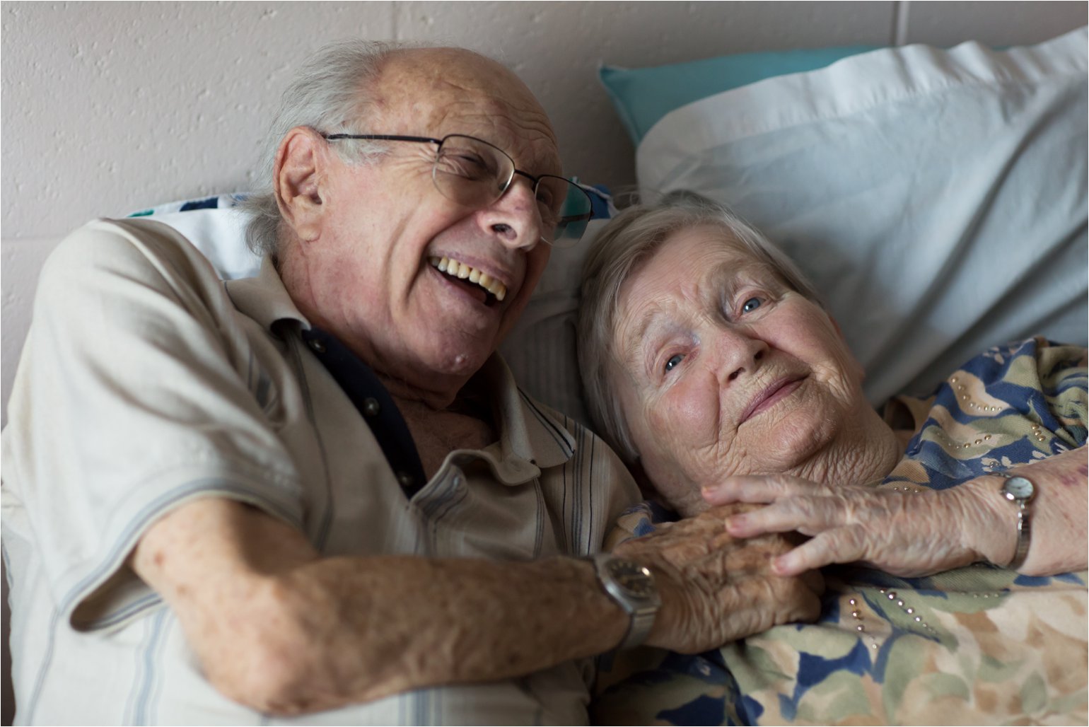 Elderly Couple Laughing (C) Maundy Mitchell
