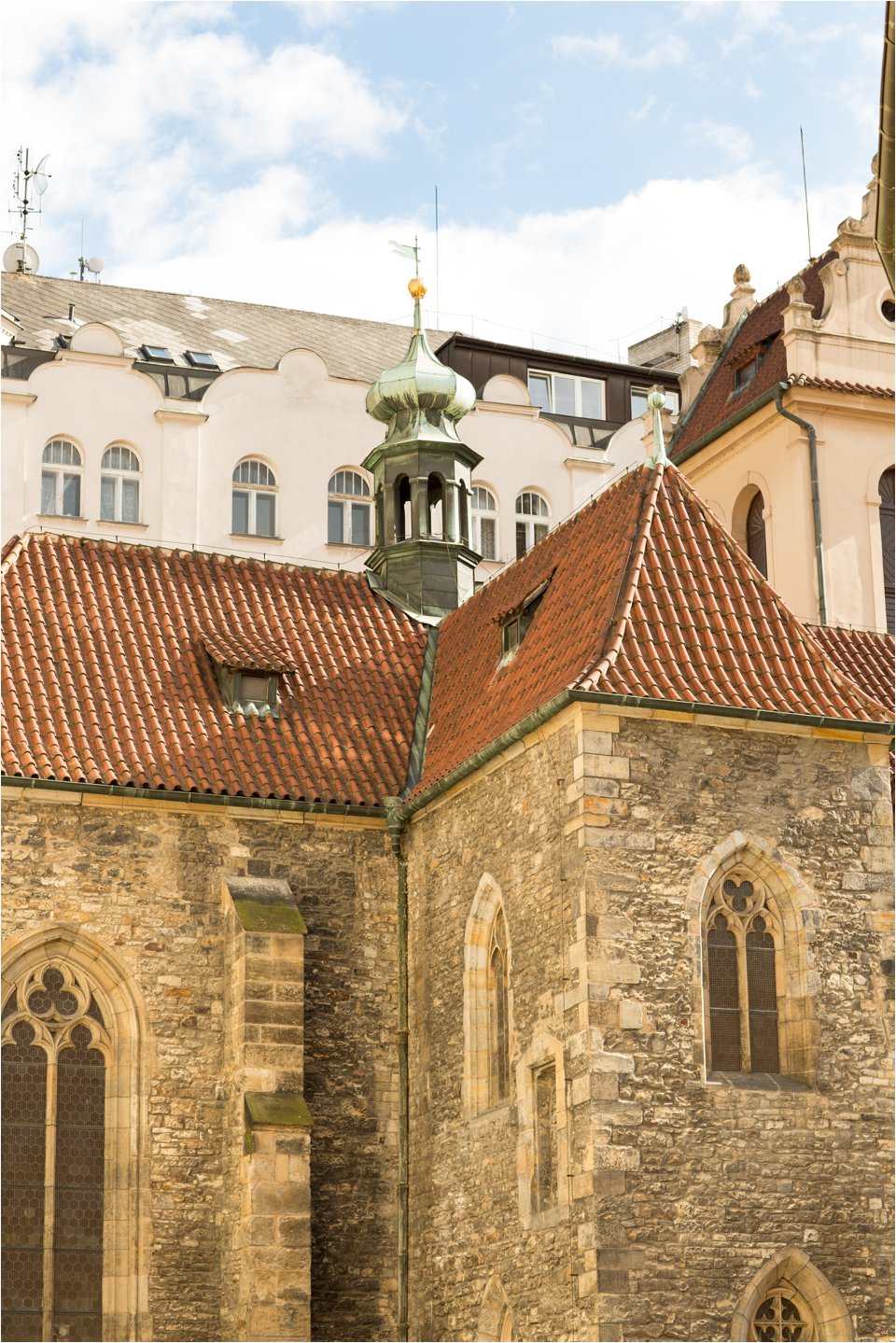 Church in Prague (C) Maundy Mitchell