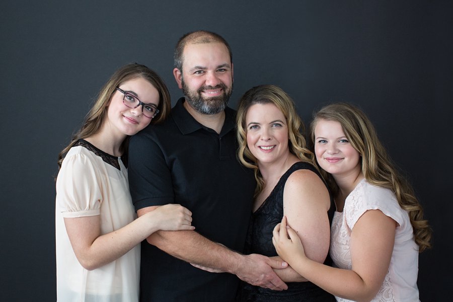 NH Family Studio Portrait_0006.jpg