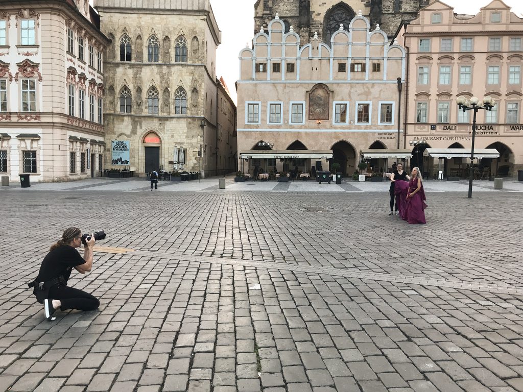 Behind-the-scenes, Old Town Square, Prague