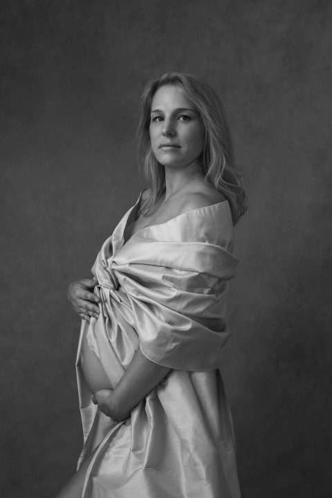 Black and white maternity portrait of Sarah
