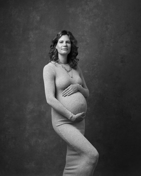 Black and white maternity portrait of Hally